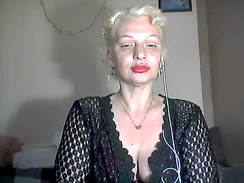 MaryJane441 online show from April 2026 08:13:02 PM