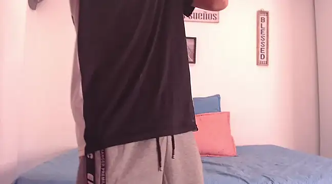 harrytomson 1 online show from December 2024 05:26:01 AM