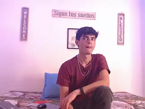 harrytomson 1 online show from January 2025 06:28:02 AM