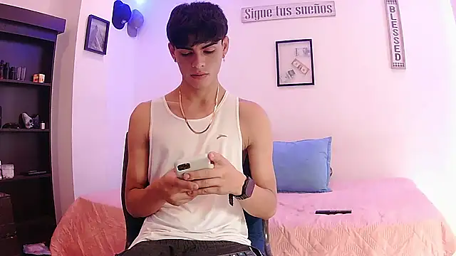 harrytomson 1 online show from September 2025 08:30:02 PM