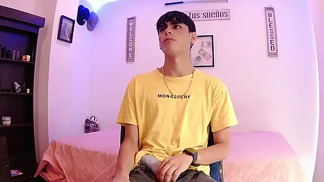 harrytomson 1 online show from September 2025 06:10:02 PM