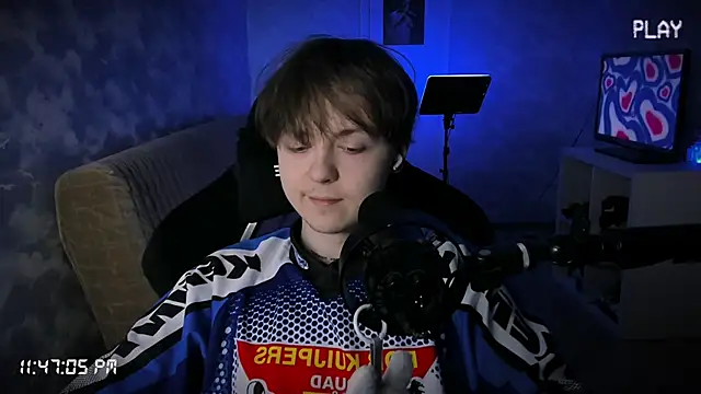 charonbaby1 online show from November 2025 08:47:01 PM