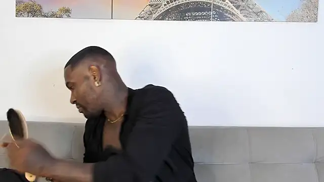 Snapshot of Dvid_Rullers chatting on October 2025 10:40:02 PM Dvid Rullers online show from October 2025 10:40:02 PM