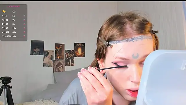 Snapshot of Spliti_moon chatting on March 2026 11:02:02 AM Spliti moon online show from March 2026 11:02:02 AM