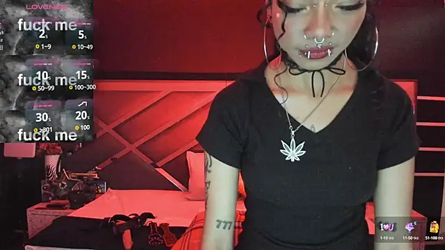 SexyNaf online show from September 2025 07:19:02 PM