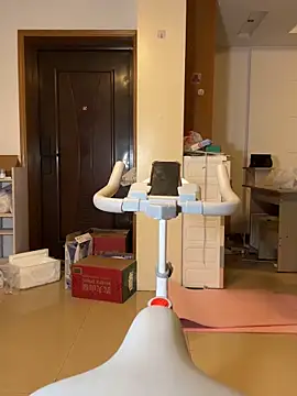 Tastemystrawberry online show from September 2025 04:18:02 PM