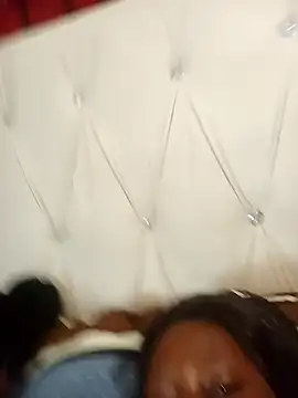 Feliciaxxxxx online show from April 2026 10:26:01 AM