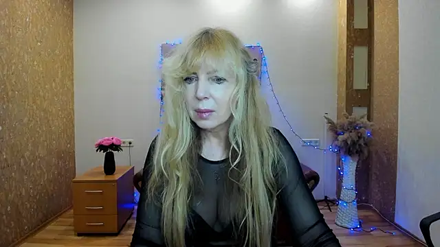 Snapshot of Anna_Diax chatting on February 2026 12:54:01 PM Anna Diax online show from February 2026 12:54:01 PM
