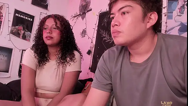 hothoneychile online show from November 2025 07:03:01 PM