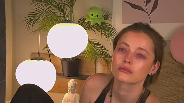 Snapshot of AshleyDouglas chatting on January 2025 09:30:02 AM AshleyDouglas online show from January 2025 09:30:02 AM