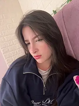 Snapshot of annaharper- chatting on January 2025 10:25:02 PM annaharper- online show from January 2025 10:25:02 PM