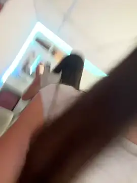 Snapshot of annaharper- chatting on March 2025 09:37:01 PM annaharper- online show from March 2025 09:37:01 PM