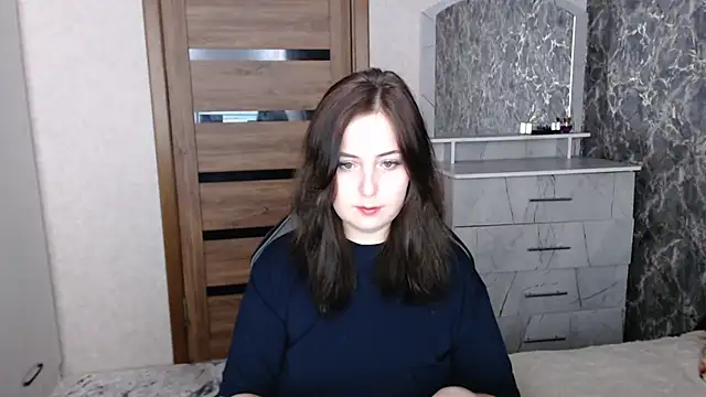 Kristy-Max online show from December 2025 09:55:02 PM