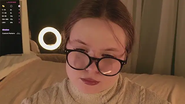 Snapshot of SunnyRisha chatting on November 2025 05:17:02 AM SunnyRisha online show from November 2025 05:17:02 AM