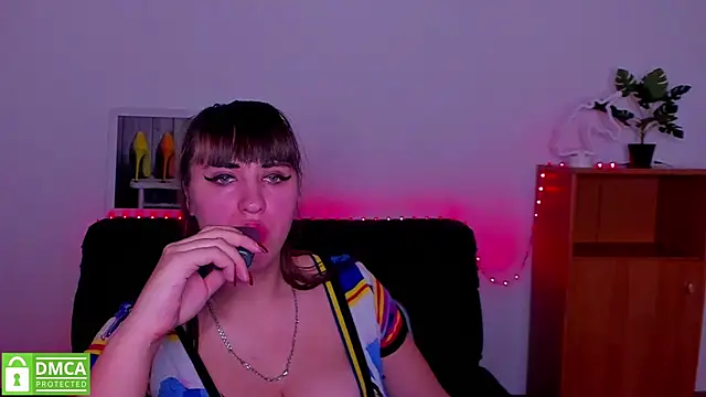 Snapshot of Amali_Ivanna_smit chatting on January 2025 03:50:01 PM Amali Ivanna smit online show from January 2025 03:50:01 PM