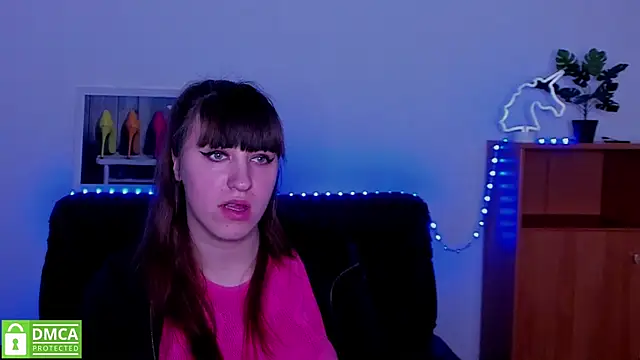 Snapshot of Amali_Ivanna_smit chatting on February 2025 03:35:01 PM Amali Ivanna smit online show from February 2025 03:35:01 PM