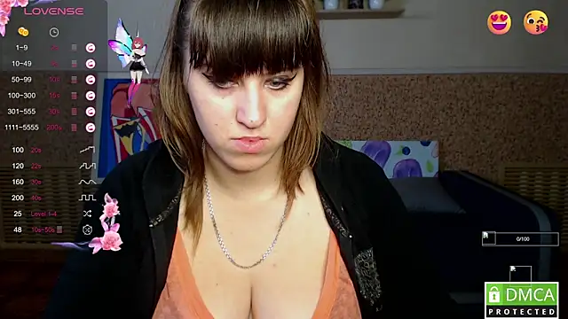 Snapshot of Amali_Ivanna_smit chatting on November 2025 06:22:01 AM Amali Ivanna smit online show from November 2025 06:22:01 AM