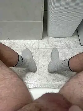 Snapshot of user_662 chatting on March 2025 05:58:02 PM user 662 online show from March 2025 05:58:02 PM