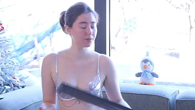 Snapshot of GentleSparkMay chatting on January 2025 09:26:01 AM GentleSparkMay online show from January 2025 09:26:01 AM