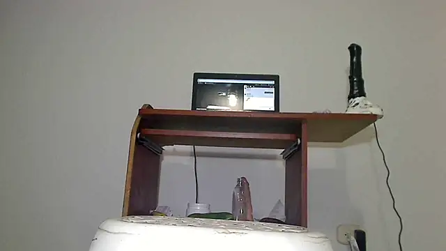 Snapshot of SensualGata13 chatting on November 2025 12:38:01 PM SensualGata13 online show from November 2025 12:38:01 PM