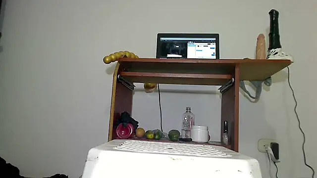 Snapshot of SensualGata13 chatting on July 2026 03:50:02 PM SensualGata13 online show from July 2026 03:50:02 PM