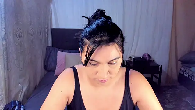 Snapshot of Judychase2 chatting on February 2025 06:59:02 PM Judychase2 online show from February 2025 06:59:02 PM