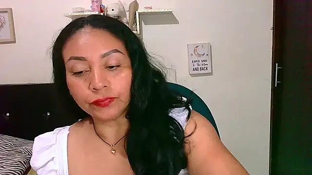 zaray bella online show from April 2026 09:26:02 PM