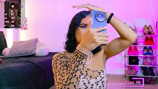 CampbelGinger online show from October 2025 02:13:01 AM