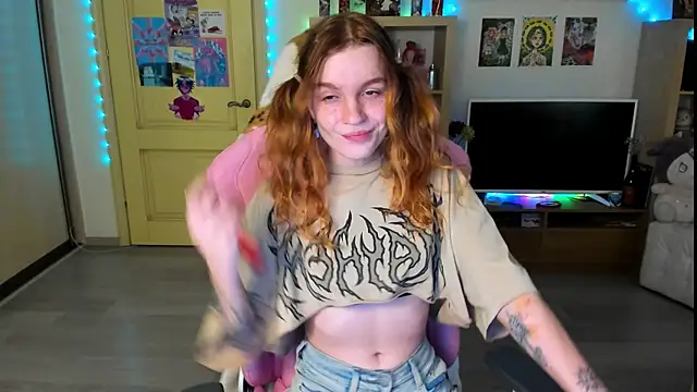 Sunny Elly online show from October 2025 03:46:02 PM