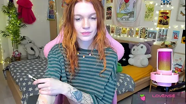 Snapshot of Sunny_Elly chatting on April 2026 07:35:01 AM Sunny Elly online show from April 2026 07:35:01 AM