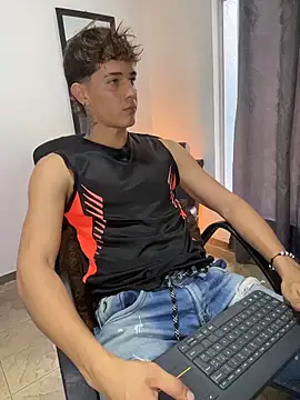 cristofer 988 online show from March 2026 08:34:02 PM