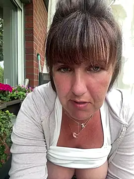 NatiLove35 online show from July 2026 04:20:02 PM