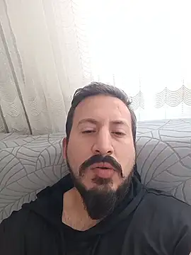 Snapshot of Karizmatikman chatting on June 2026 12:03:01 PM Karizmatikman online show from June 2026 12:03:01 PM