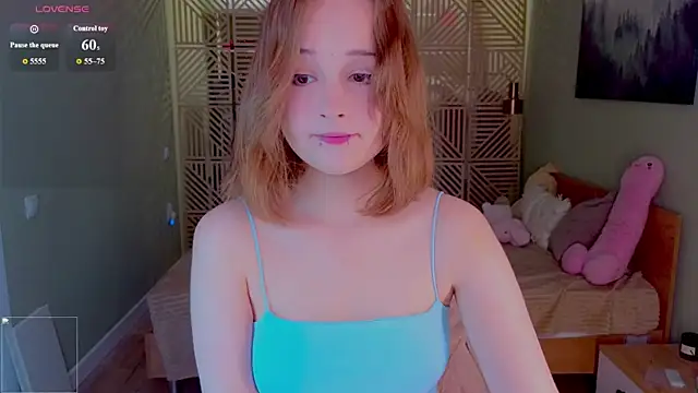 Snapshot of Mary_uw chatting on July 2026 05:45:02 AM Mary uw online show from July 2026 05:45:02 AM