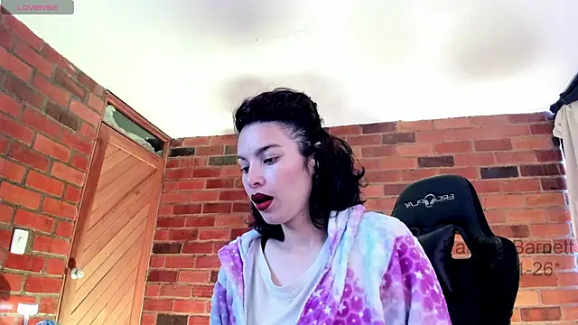 paulinabarnett- online show from January 2026 04:23:02 PM