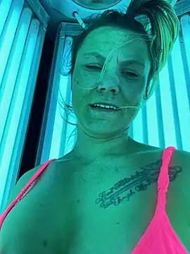 Snapshot of hotNReady6969 chatting on March 2025 06:43:02 PM hotNReady6969 online show from March 2025 06:43:02 PM