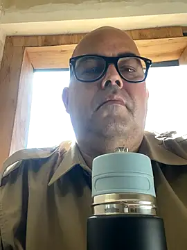 Snapshot of SoloHernan chatting on October 2025 07:20:01 PM SoloHernan online show from October 2025 07:20:01 PM