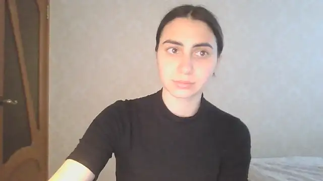 Snapshot of Kashtanka_ chatting on May 2026 08:08:01 AM Kashtanka online show from May 2026 08:08:01 AM
