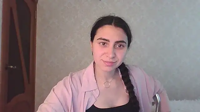 Snapshot of Kashtanka_ chatting on May 2026 09:57:01 AM Kashtanka online show from May 2026 09:57:01 AM