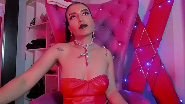 MeliizaQueen online show from December 2024 09:40:02 PM