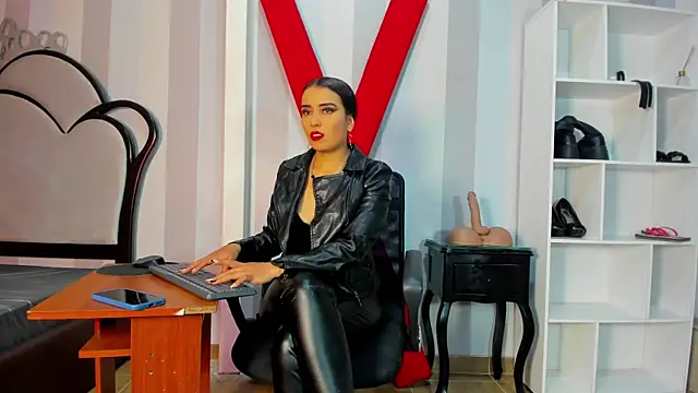 MeliizaQueen online show from March 2025 04:45:02 PM