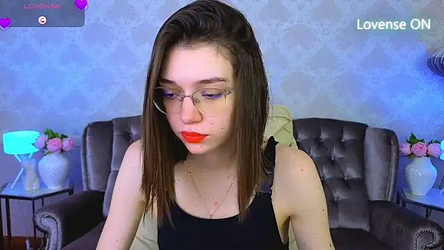 Snapshot of Cherry_Wipe chatting on February 2026 07:15:01 AM Cherry Wipe online show from February 2026 07:15:01 AM