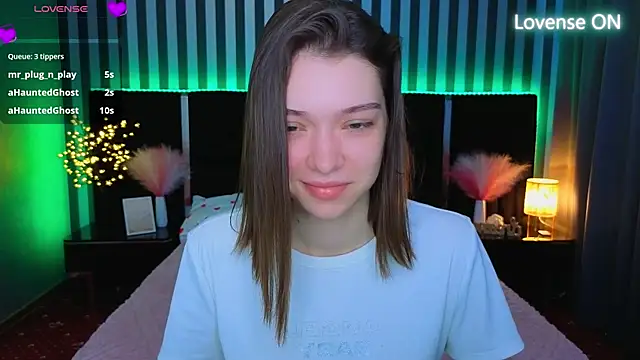 Snapshot of Cherry_Wipe chatting on May 2026 07:48:02 AM Cherry Wipe online show from May 2026 07:48:02 AM