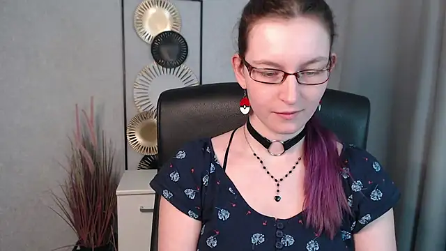 emmaxDelight online show from December 2024 10:12:02 AM