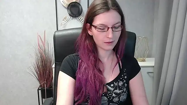 emmaxDelight online show from January 2025 07:42:02 AM