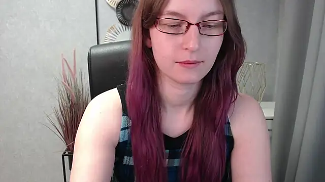 emmaxDelight online show from January 2025 10:19:01 AM