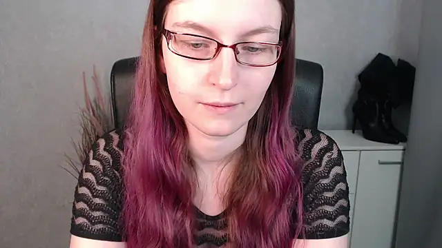 emmaxDelight online show from February 2025 09:41:01 AM