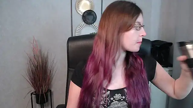 emmaxDelight online show from March 2025 10:28:02 AM