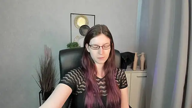 emmaxDelight online show from April 2026 05:24:01 AM