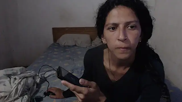 KateAndSimon online show from February 2025 01:15:02 PM